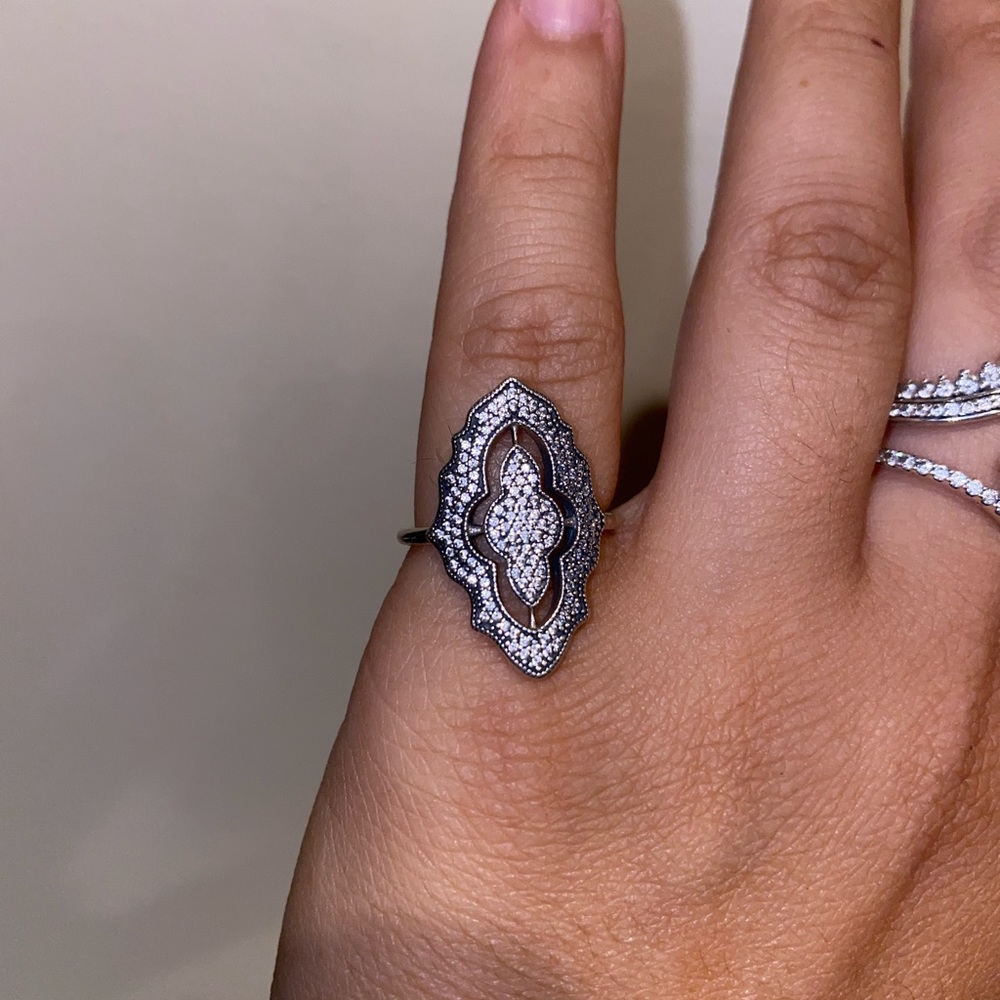 Poshmark sparking lace ring